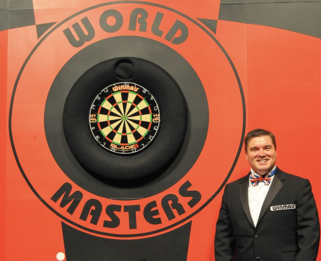 Picture of Richard Ashdown on World Masters stage